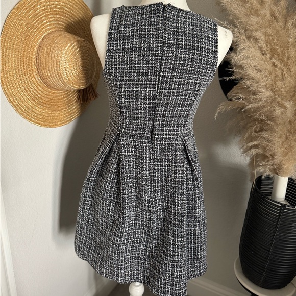 Tweed Dress- black and white - Picture 4 of 4